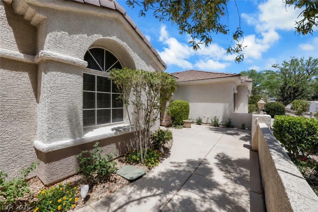 2842 Winslow Springs, Henderson, NV 89052