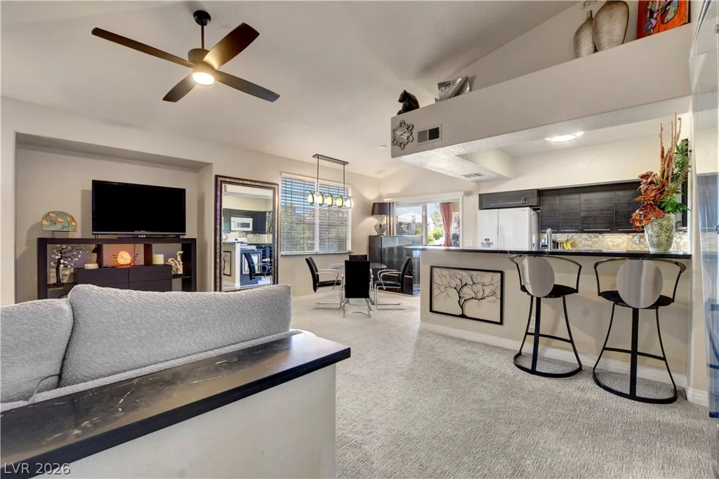 1501 Truett, Las Vegas, NV 89128