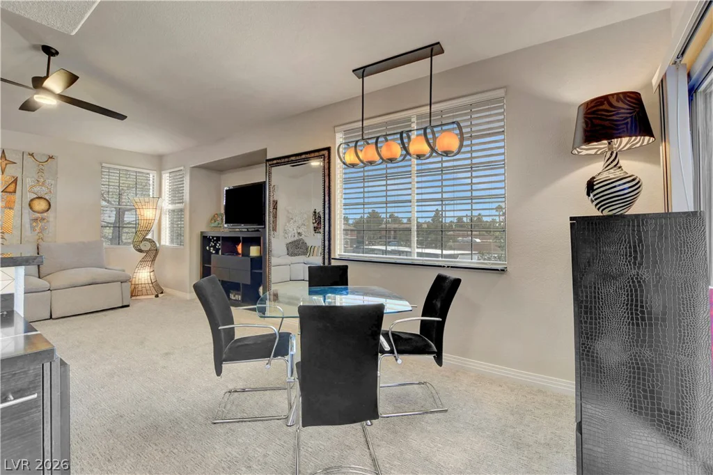 1501 Truett, Las Vegas, NV 89128