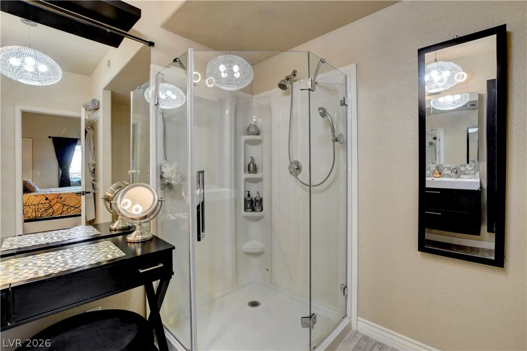 1501 Truett, Las Vegas, NV 89128