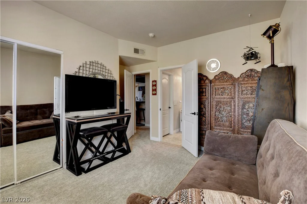 1501 Truett, Las Vegas, NV 89128