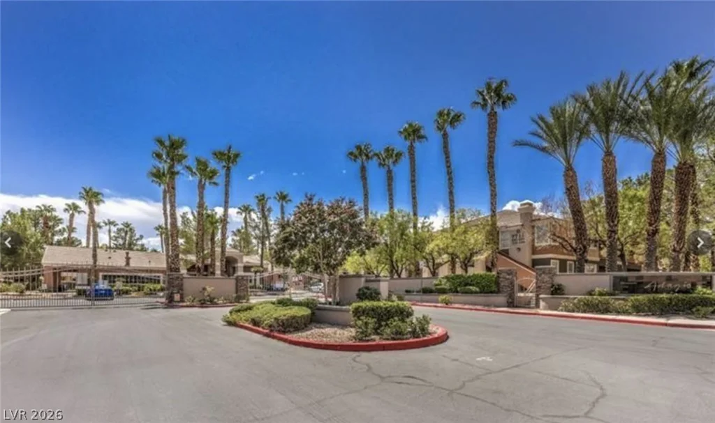 1501 Truett, Las Vegas, NV 89128