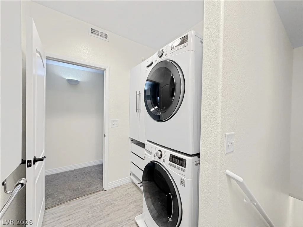1501 Truett, Las Vegas, NV 89128