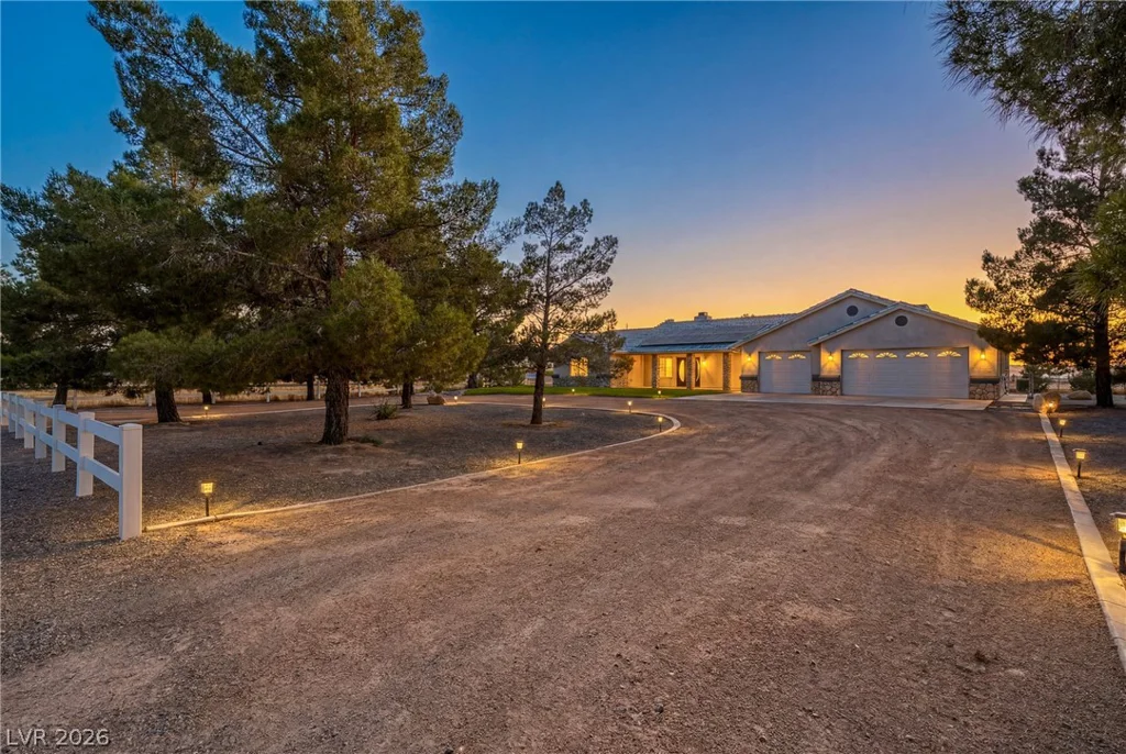 3650 Unicorn, Pahrump, NV 89048