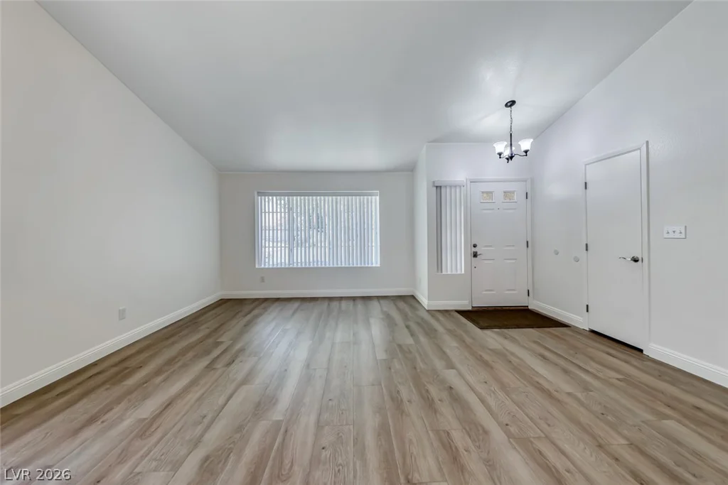 5639 Guiding Star, North Las Vegas, NV 89031