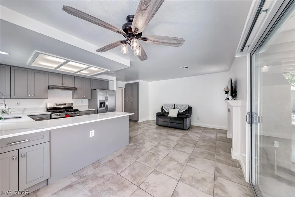 5639 Guiding Star, North Las Vegas, NV 89031