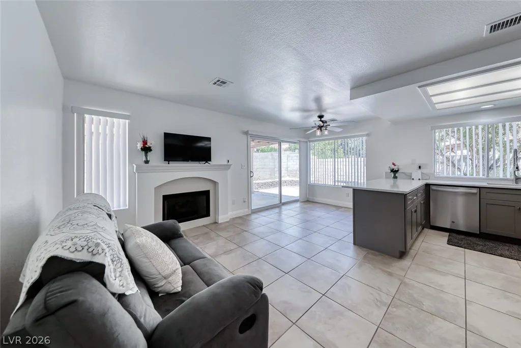 5639 Guiding Star, North Las Vegas, NV 89031