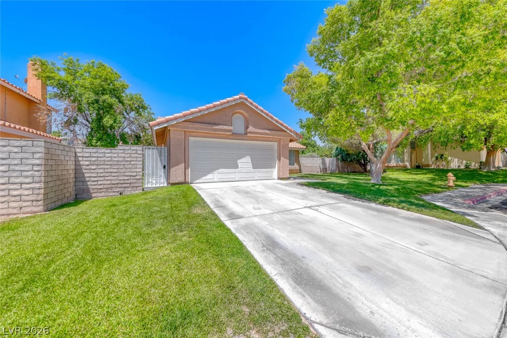 5639 Guiding Star, North Las Vegas, NV 89031