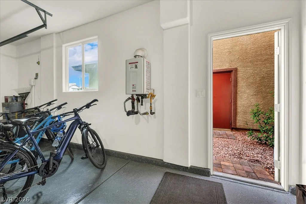 851 Water, Henderson, NV 89011