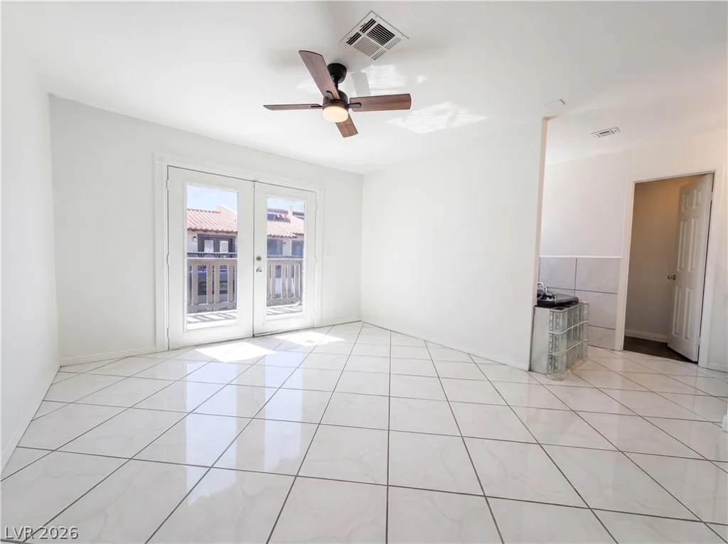 4924 Calle Del Cajon, Las Vegas, NV 89120