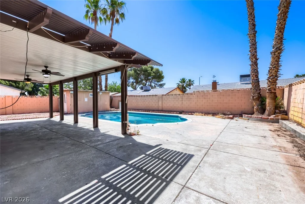 6425 Meadow Lark, Las Vegas, NV 89103
