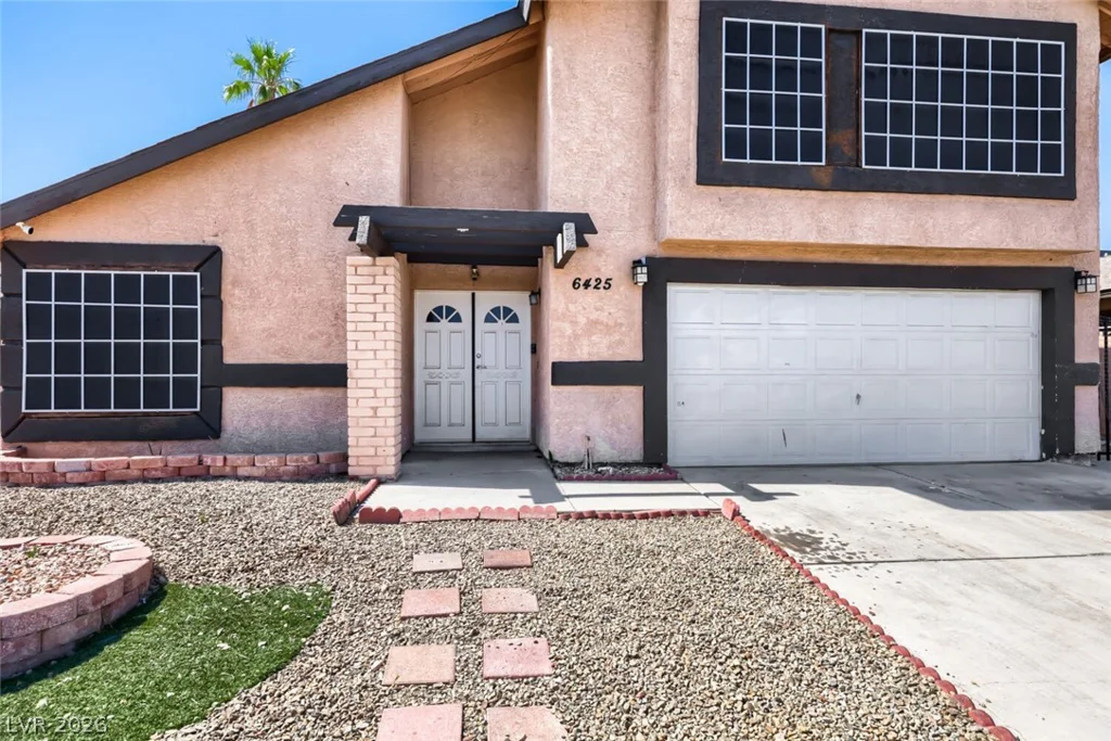 6425 Meadow Lark, Las Vegas, NV 89103