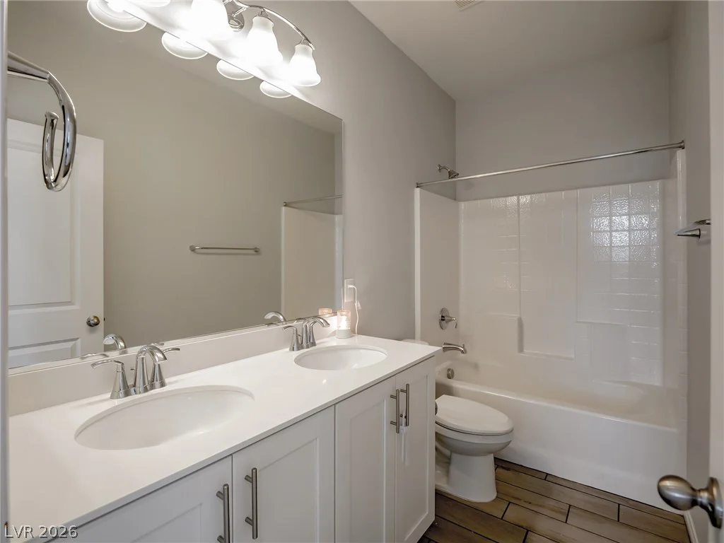 10280 Grey Pine, Las Vegas, NV 89166