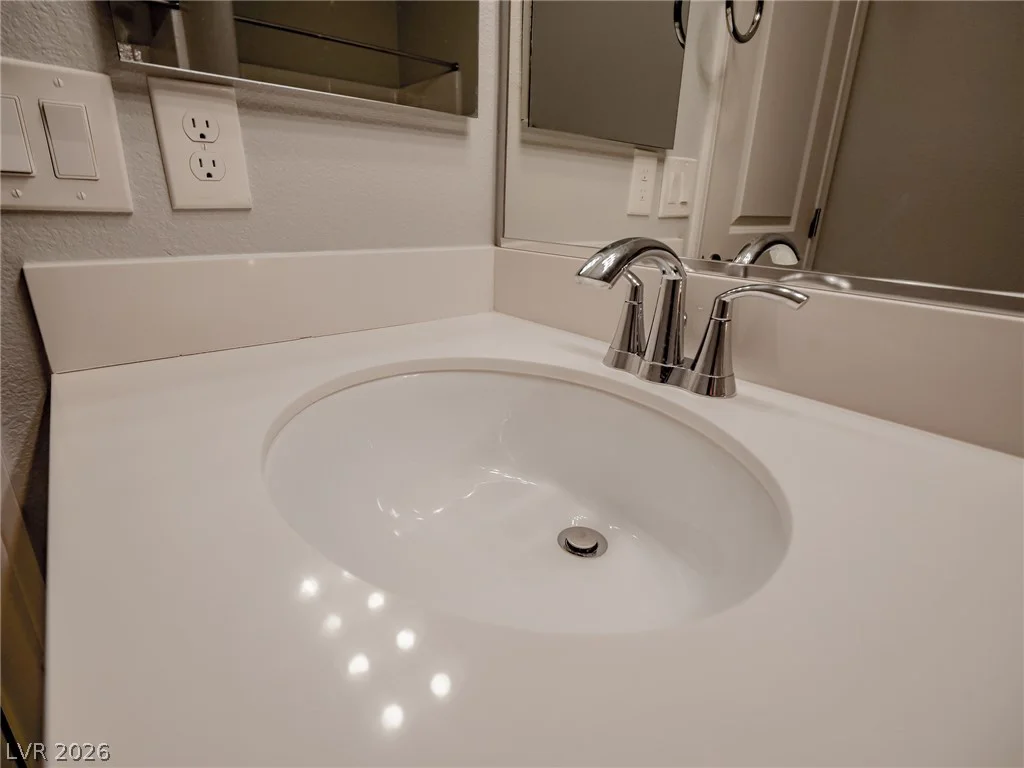 10280 Grey Pine, Las Vegas, NV 89166