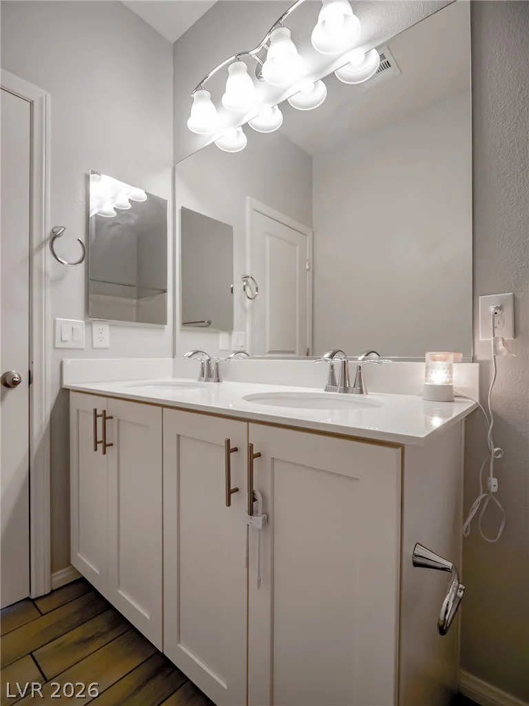10280 Grey Pine, Las Vegas, NV 89166