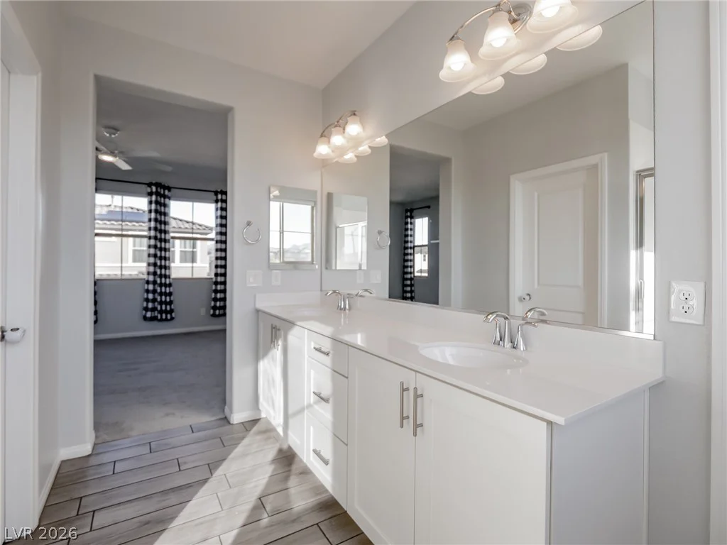 10280 Grey Pine, Las Vegas, NV 89166