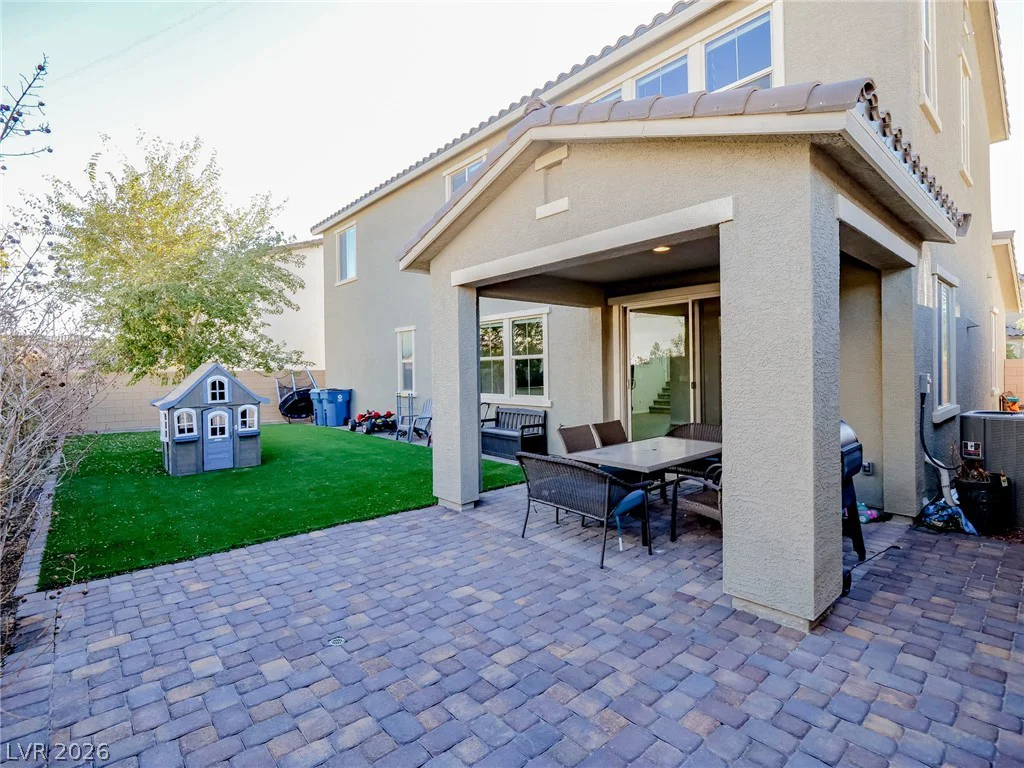 10280 Grey Pine, Las Vegas, NV 89166