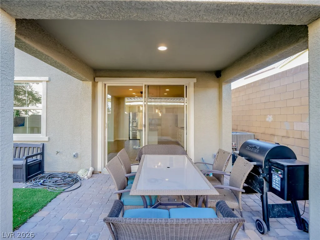10280 Grey Pine, Las Vegas, NV 89166