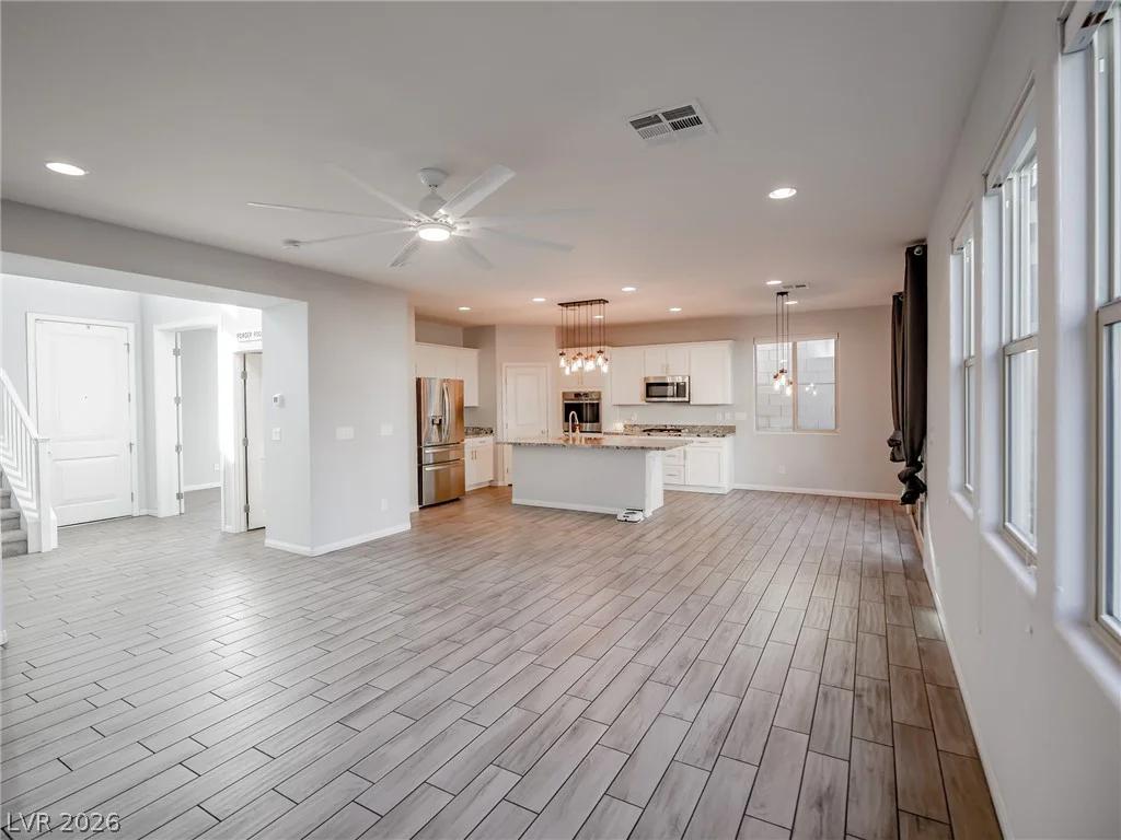 10280 Grey Pine, Las Vegas, NV 89166