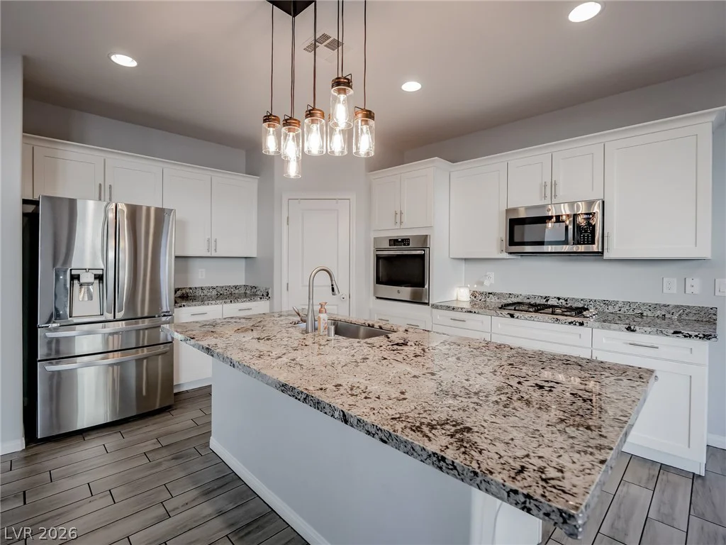 10280 Grey Pine, Las Vegas, NV 89166