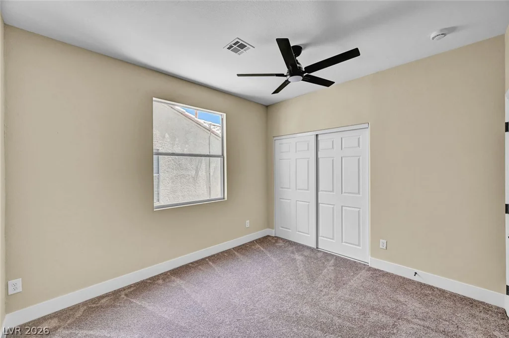 8104 Rio De Janeiro, Las Vegas, NV 89128