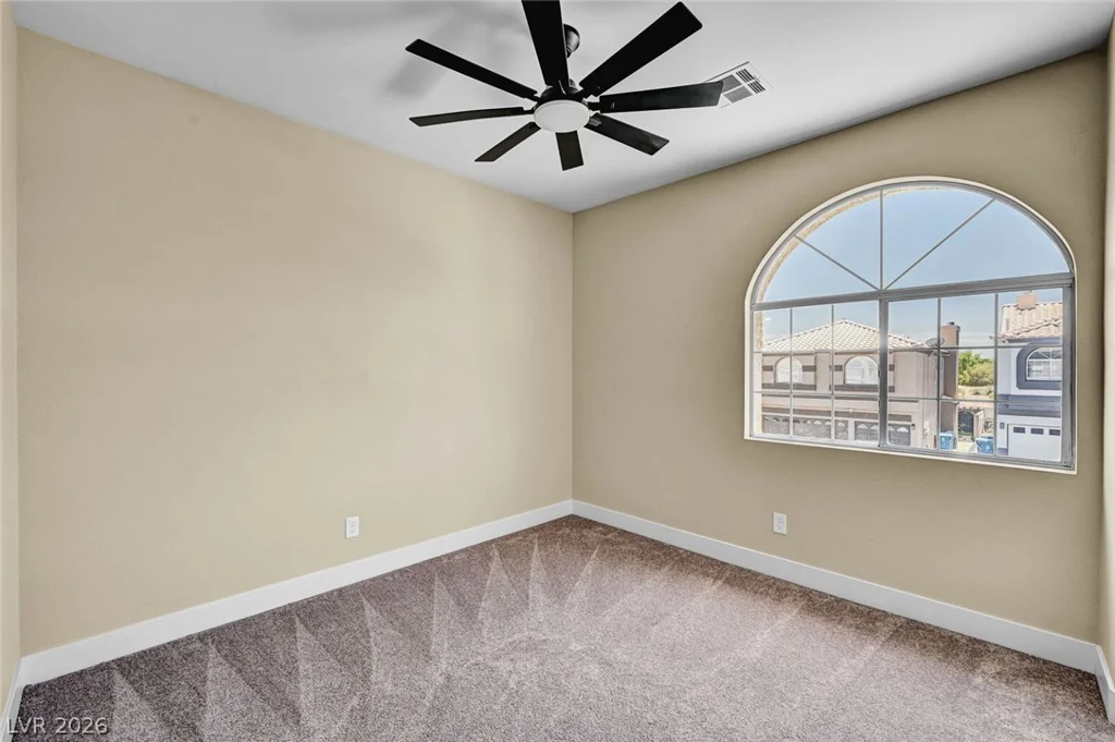 8104 Rio De Janeiro, Las Vegas, NV 89128