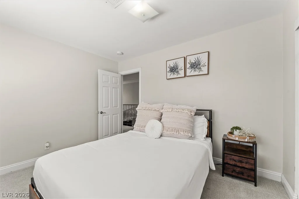 6441 Hummingbird, Las Vegas, NV 89103