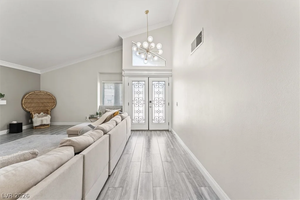 6441 Hummingbird, Las Vegas, NV 89103