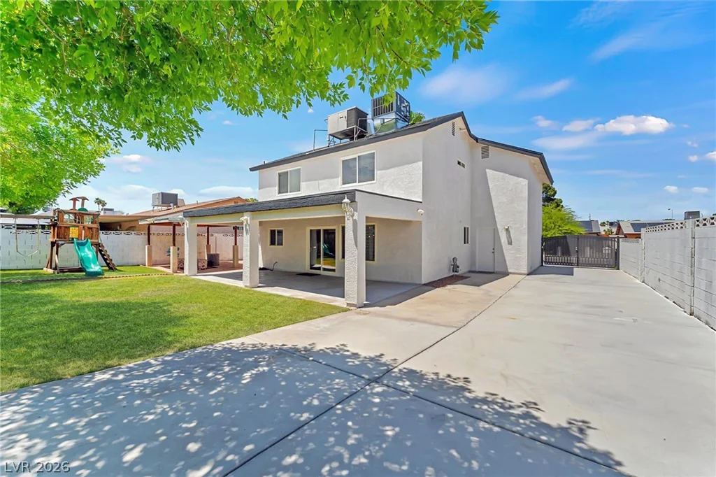 6441 Hummingbird, Las Vegas, NV 89103