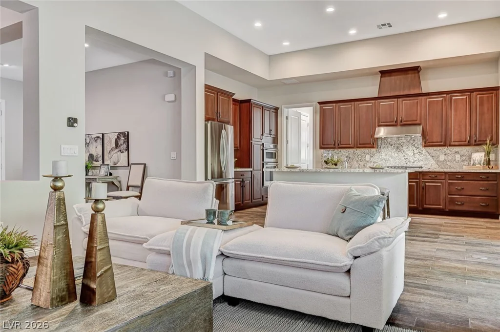 6803 Regency Crest, Las Vegas, NV 89148