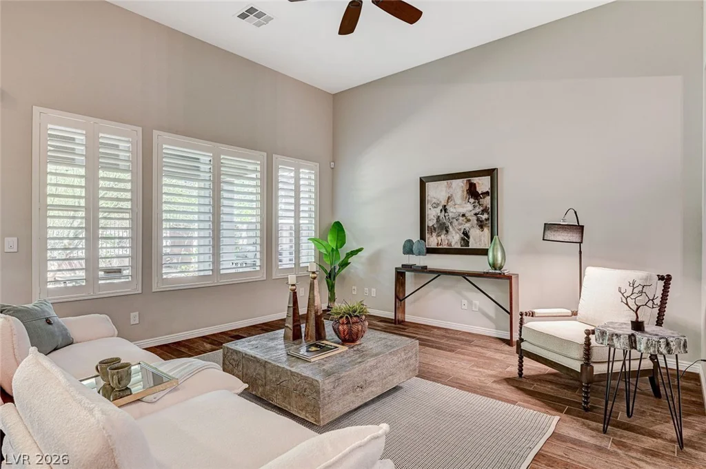 6803 Regency Crest, Las Vegas, NV 89148