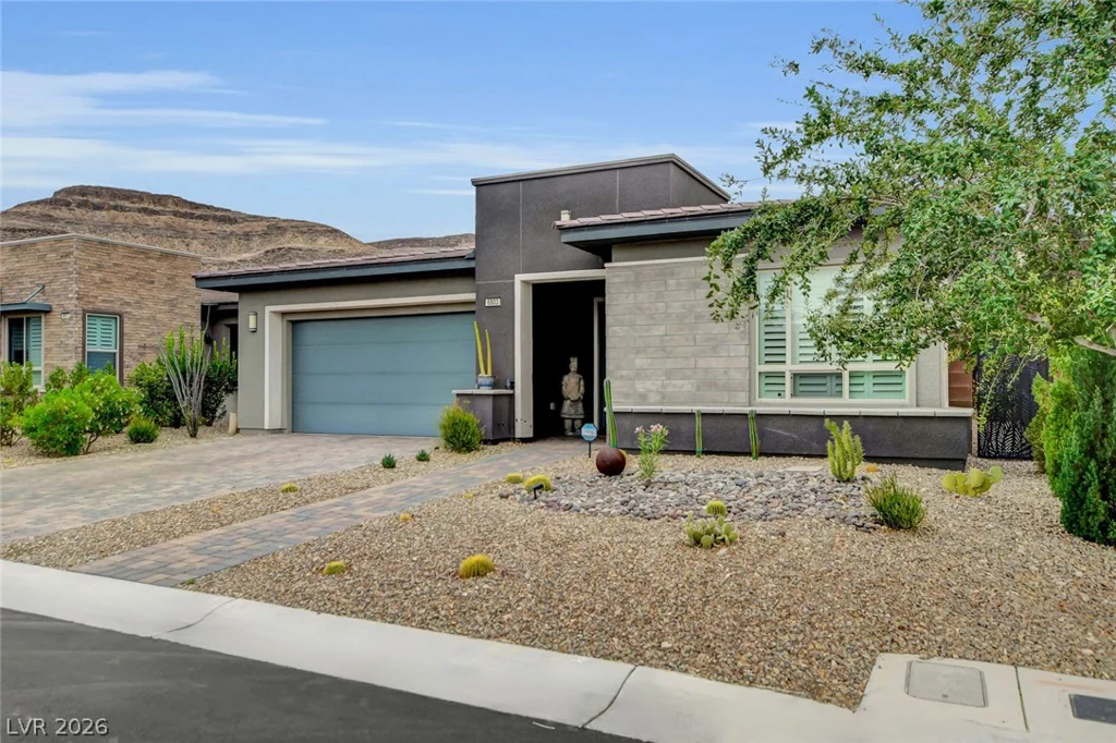 6803 Regency Crest, Las Vegas, NV 89148