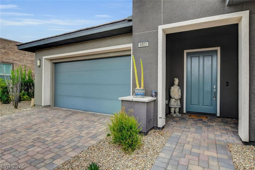 6803 Regency Crest, Las Vegas, NV 89148
