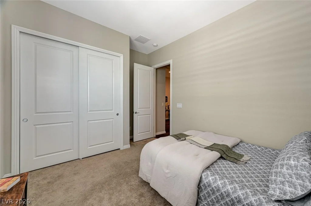 6803 Regency Crest, Las Vegas, NV 89148