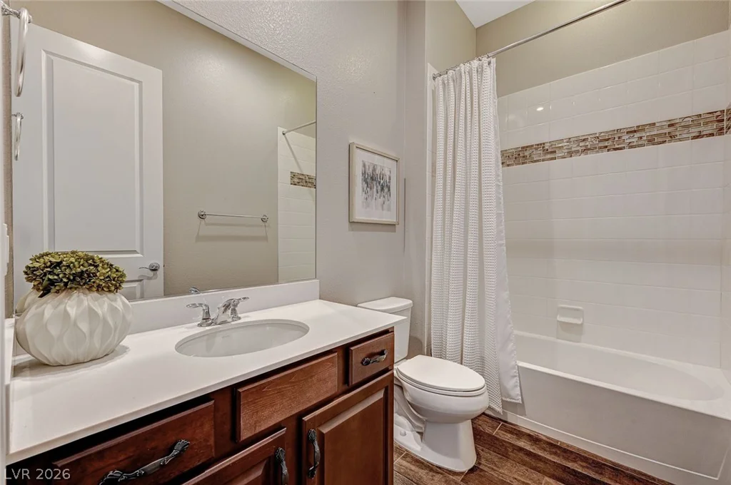 6803 Regency Crest, Las Vegas, NV 89148