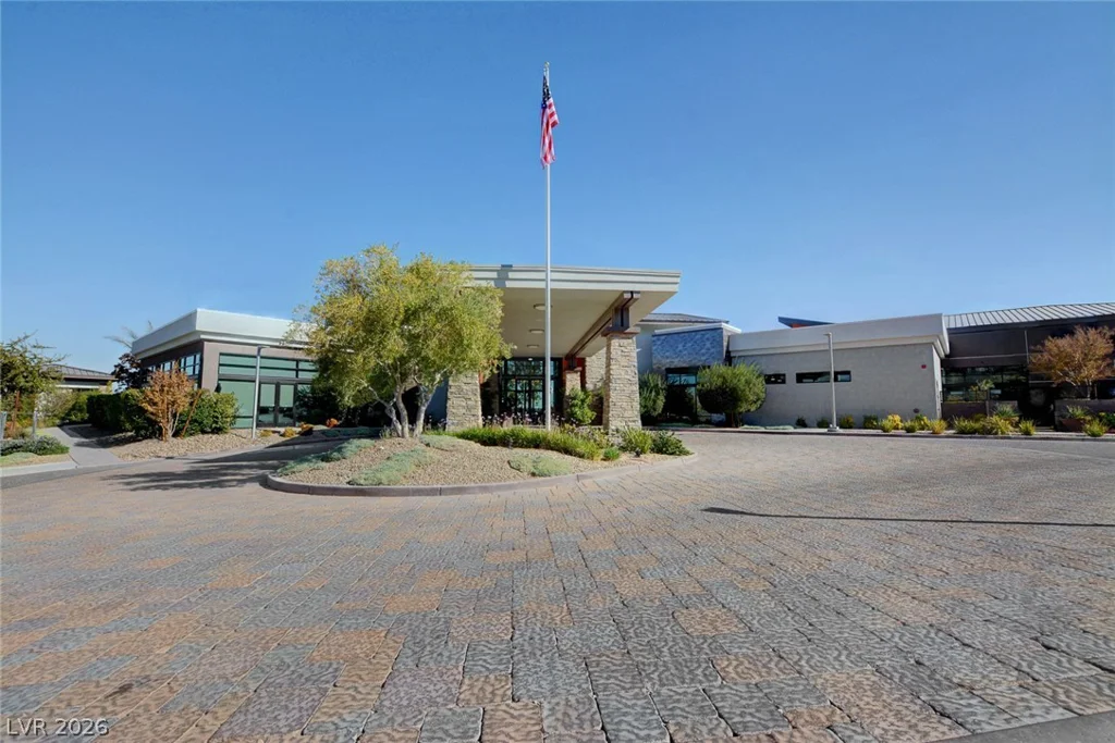 6803 Regency Crest, Las Vegas, NV 89148