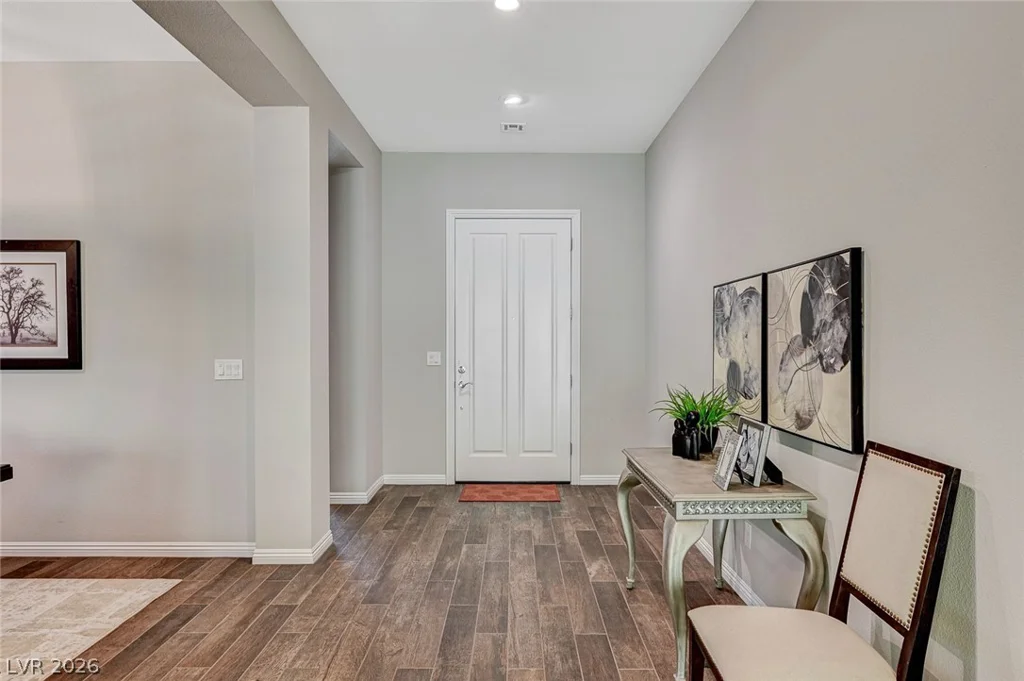6803 Regency Crest, Las Vegas, NV 89148