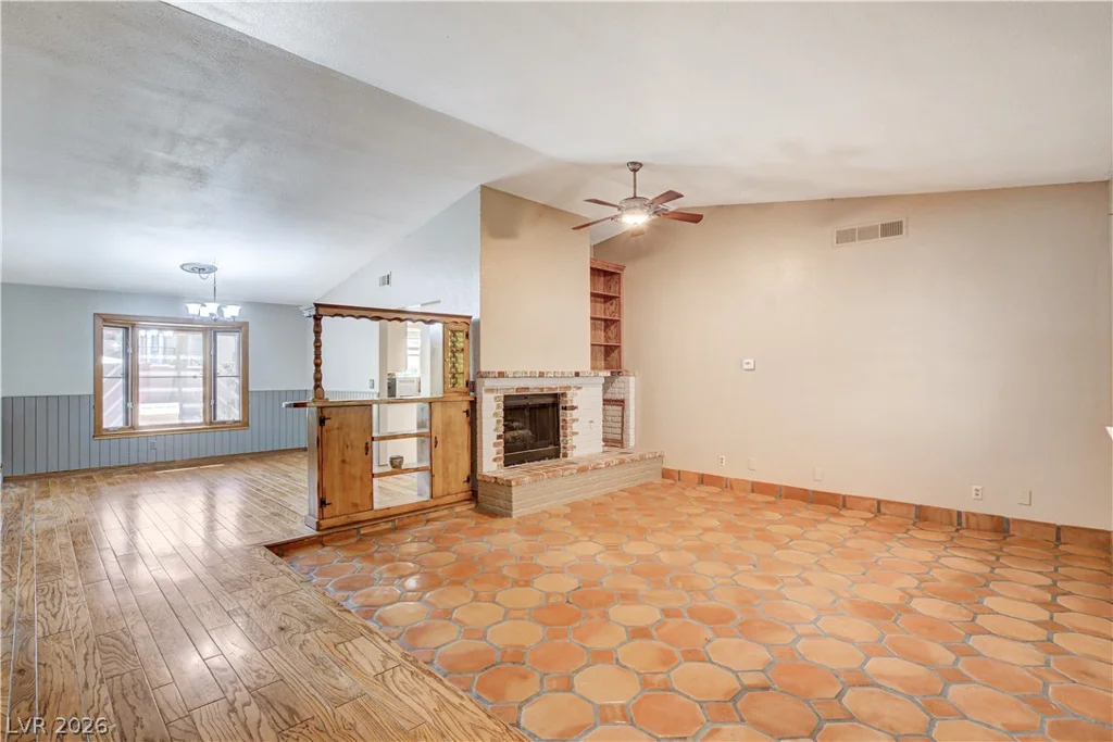 845 Robinson, Boulder City, NV 89005