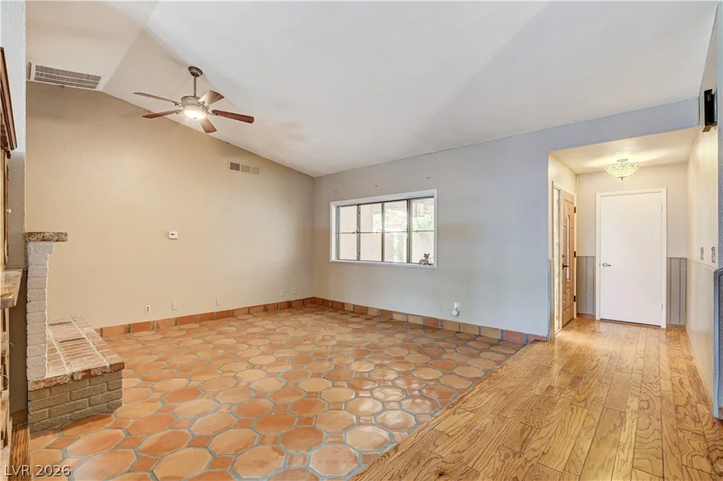 845 Robinson, Boulder City, NV 89005