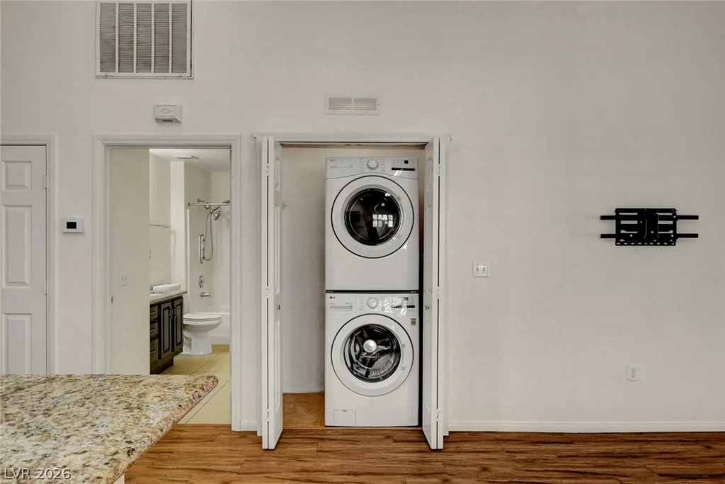 855 Stephanie, Henderson, NV 89014