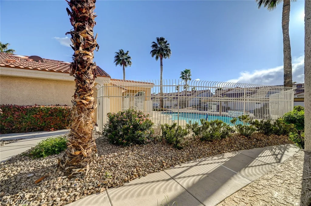 855 Stephanie, Henderson, NV 89014