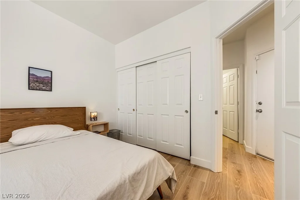 10059 Floragold, Las Vegas, NV 89147