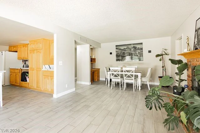5445 El Roble, Las Vegas, NV 89120