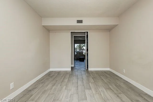5445 El Roble, Las Vegas, NV 89120
