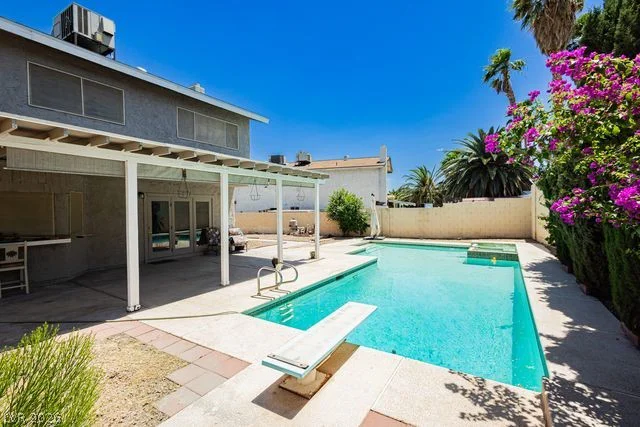 5445 El Roble, Las Vegas, NV 89120