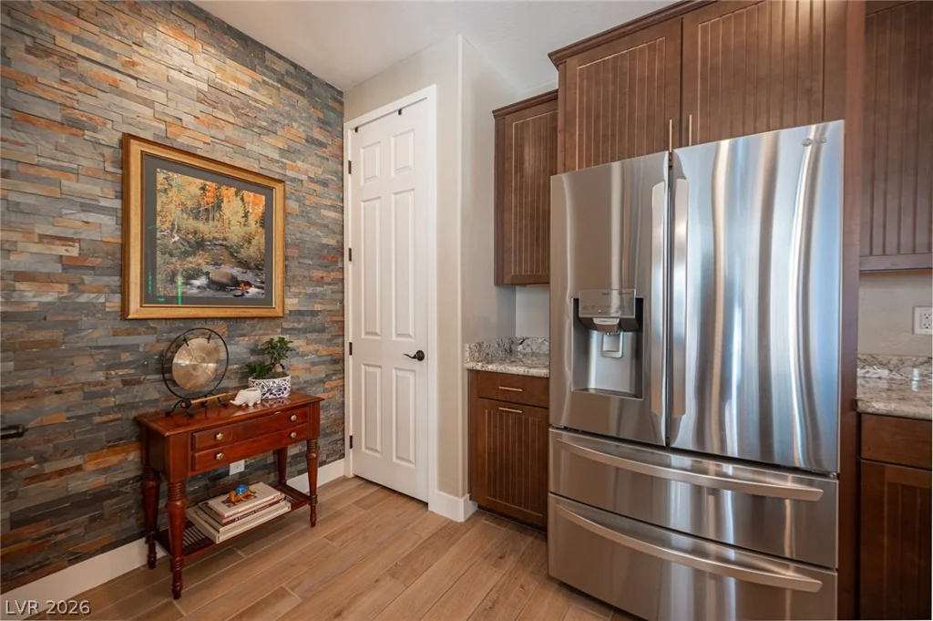 11692 Emerald Lake, Las Vegas, NV 89138
