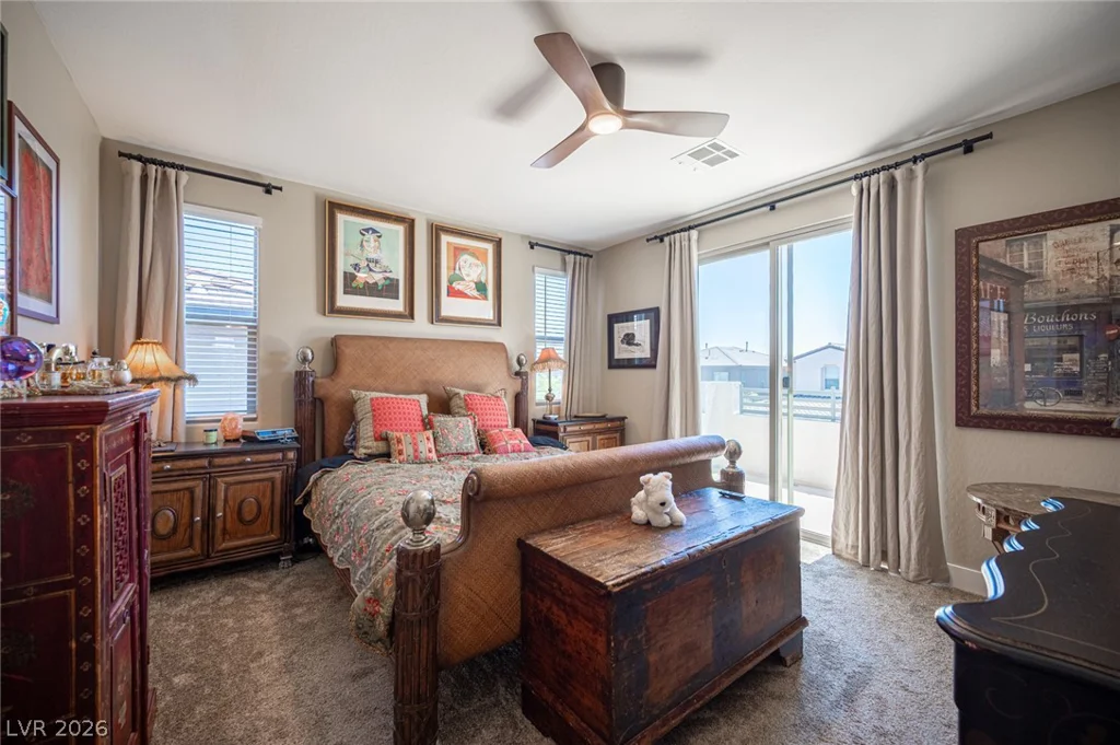 11692 Emerald Lake, Las Vegas, NV 89138