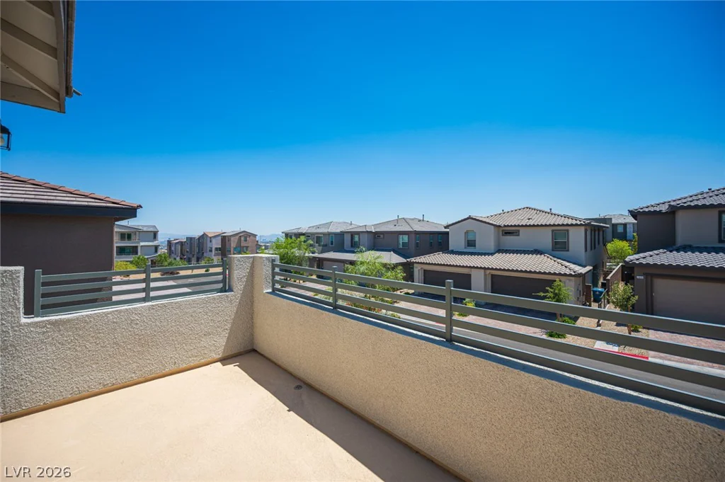 11692 Emerald Lake, Las Vegas, NV 89138