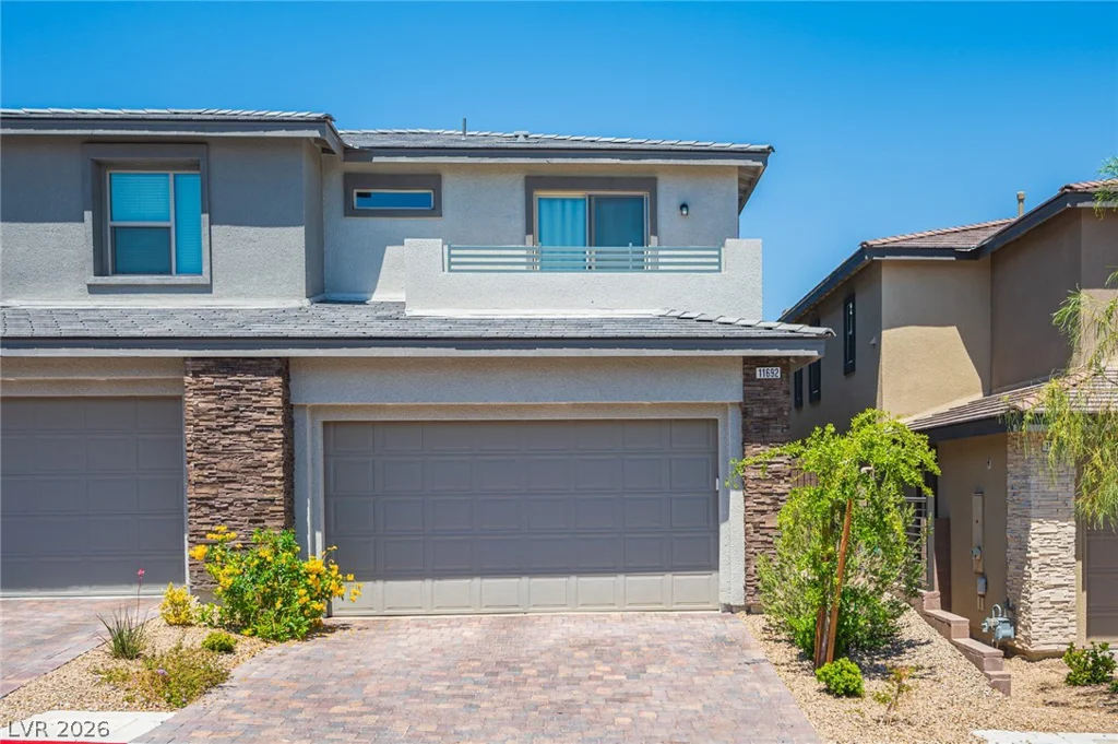 11692 Emerald Lake, Las Vegas, NV 89138
