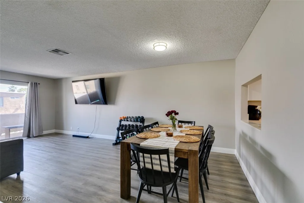 1784 Jupiter, Las Vegas, NV 89119